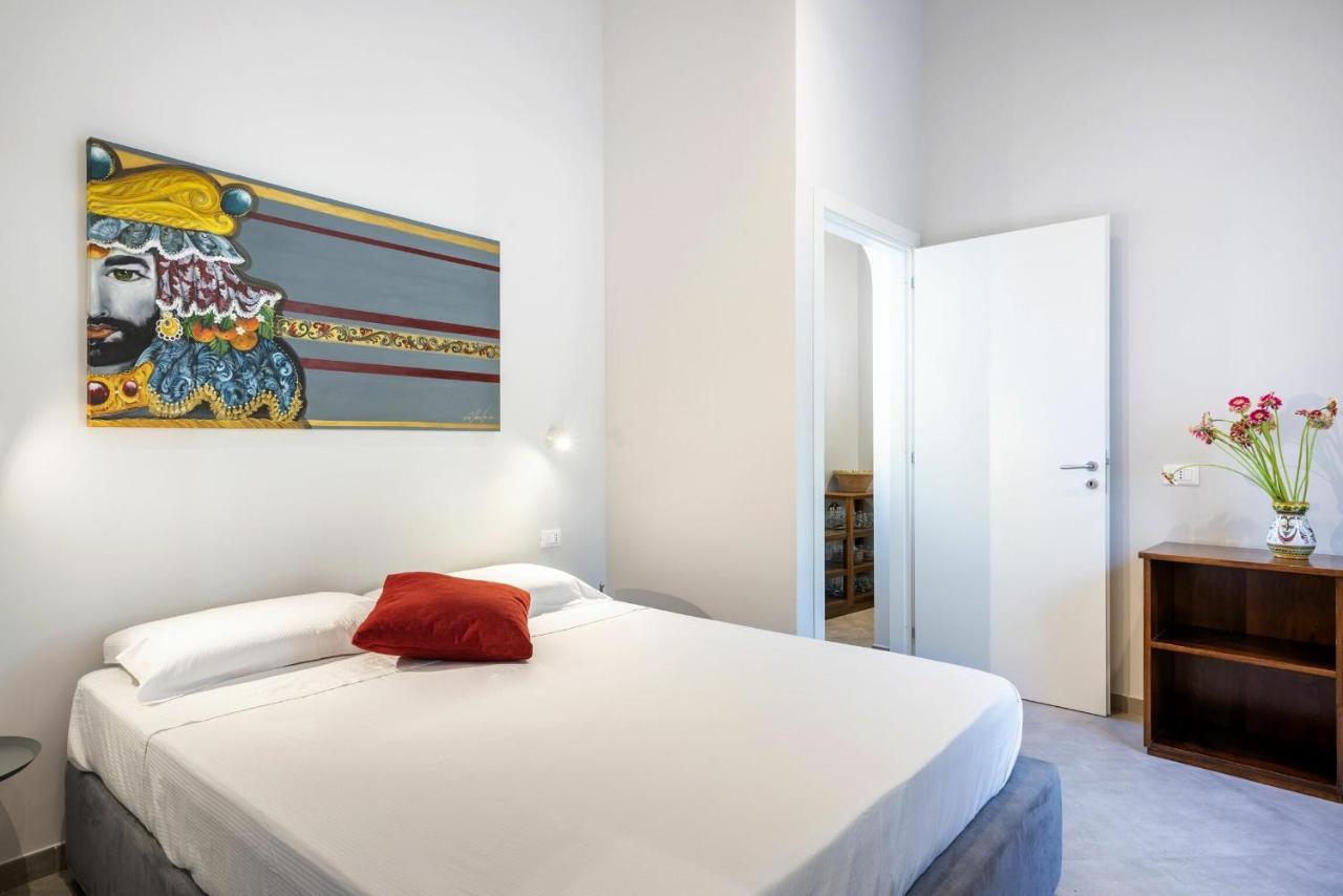 Villa Angelina - Charming Rooms & Apartments Trapani Exterior foto