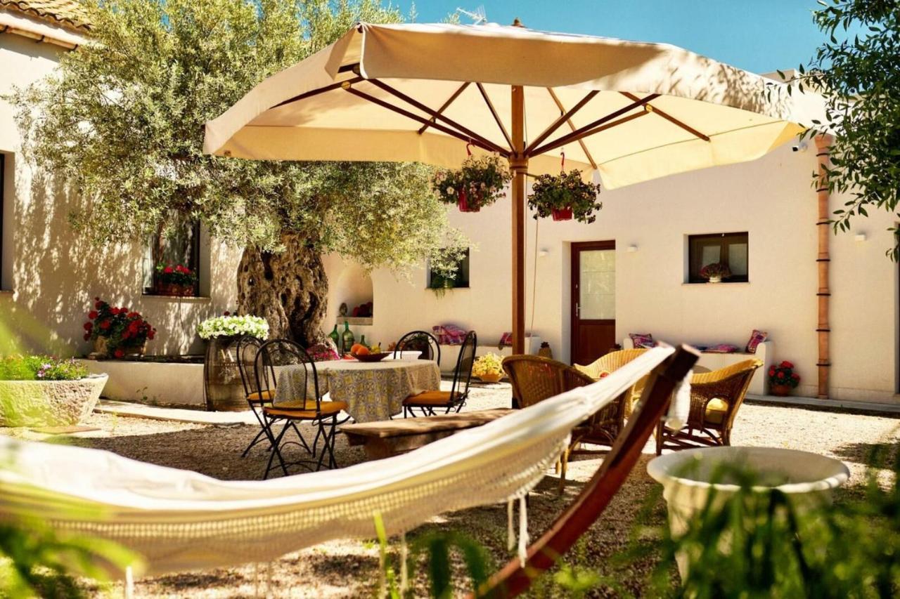 Villa Angelina - Charming Rooms & Apartments Trapani Exterior foto